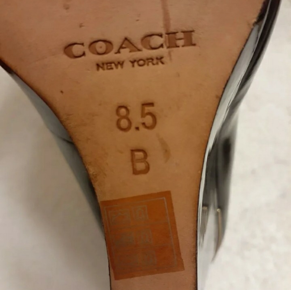 Coach 8.5B - Picture 7 of 9